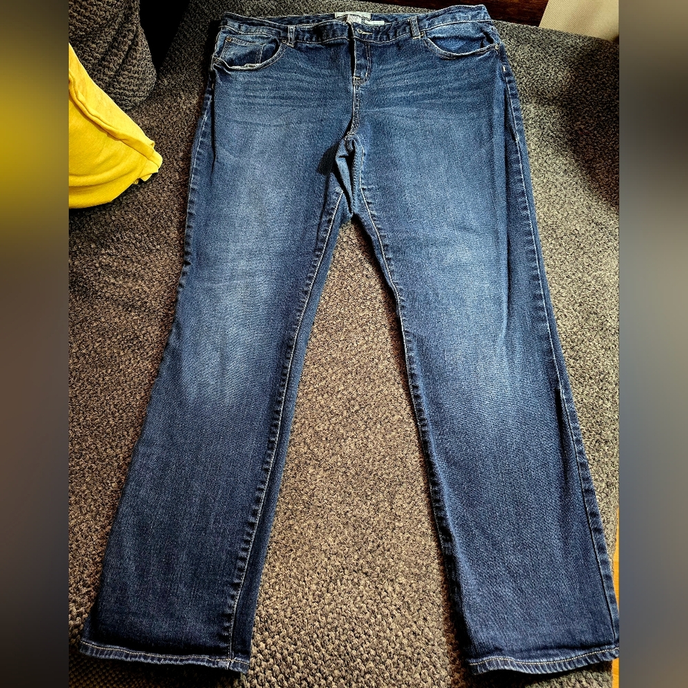 Maurices Skinny Jeans Women Size 17/18 Stretch Medium Wash Plus Size